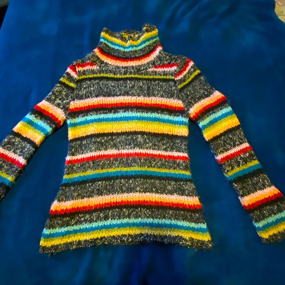 “WINTER” Cute and cozy multicolor sweater